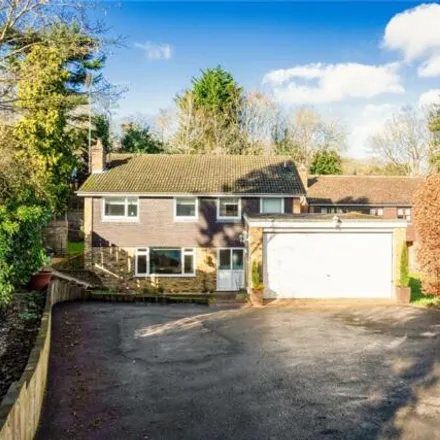 Buy this 5 bed house on Hollow Way Lane in Chesham, HP6 6DJ