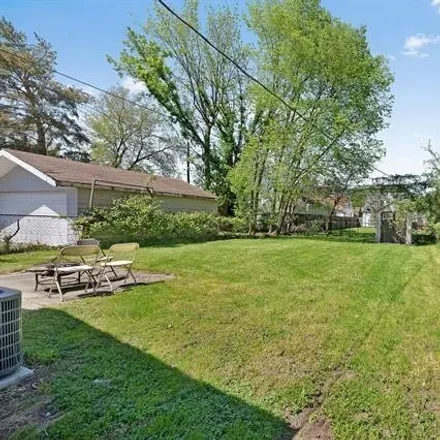 Image 3 - 26166 Amherst Street, Dearborn Heights, MI 48125, USA - House for sale