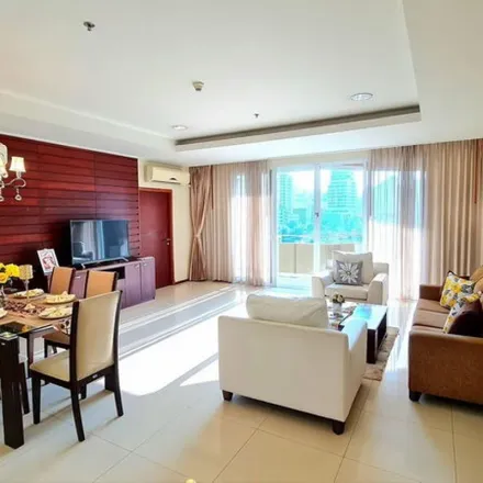 Image 2 - DH Grand Tower, 14, Soi Phrom Mit, Vadhana District, 10110, Thailand - Apartment for rent