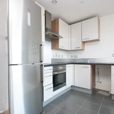 Image 5 - Southstand, Avenell Road, London, N5 1BP, United Kingdom - Apartment for rent