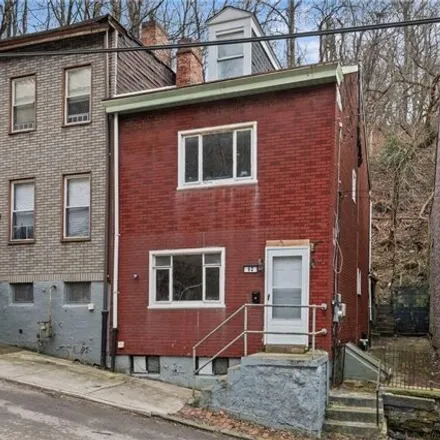 Image 3 - 98 Rostock Street, Pittsburgh, PA 15212, USA - House for sale