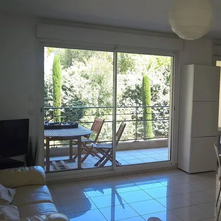 Image 2 - 06160 Antibes, France - Apartment for rent