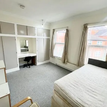Image 4 - Ivy Road, Northampton, NN1 4PA, United Kingdom - Apartment for rent