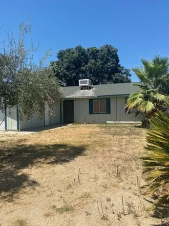 Buy this 3 bed house on 749 Anita Avenue in Delano, CA 93215