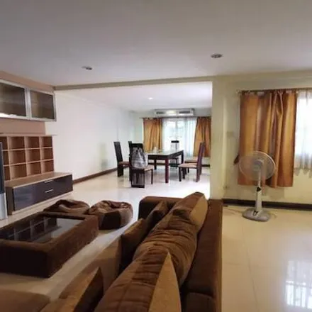 Image 2 - unnamed road, Vadhana District, Bangkok 10110, Thailand - Townhouse for rent
