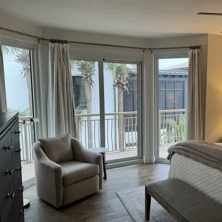 Rent this 3 bed condo on Panama City Beach