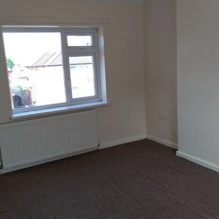 Rent this 3 bed duplex on Winforde Crescent in Leicester, LE3 1TE