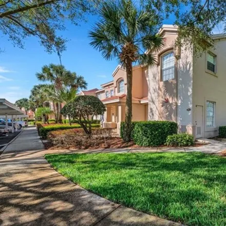 Rent this 2 bed condo on Grasslands Golf & Country Club in 1600 Grasslands Boulevard, Lakeland