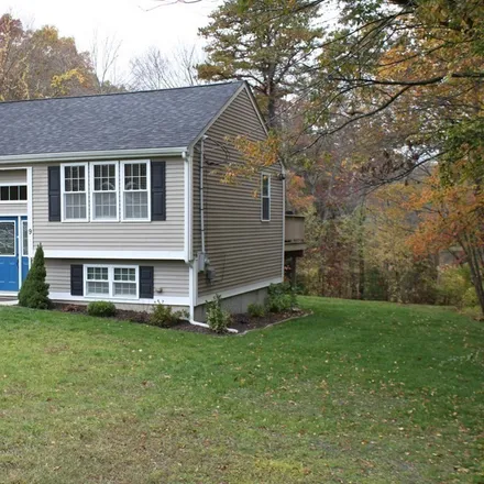 Image 2 - 9 Mansfield Drive, Millville, MA 01529, USA - House for sale
