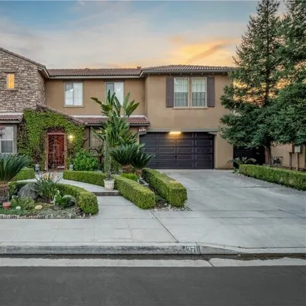 Image 2 - 4371 North Bain Avenue, Fresno, CA 93722, USA - House for sale
