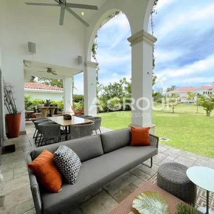 Buy this 5 bed house on unnamed road in Juan Díaz, Panamá