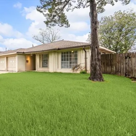 Rent this 3 bed house on 4010 Dalmatian Drive in Houston, TX 77045