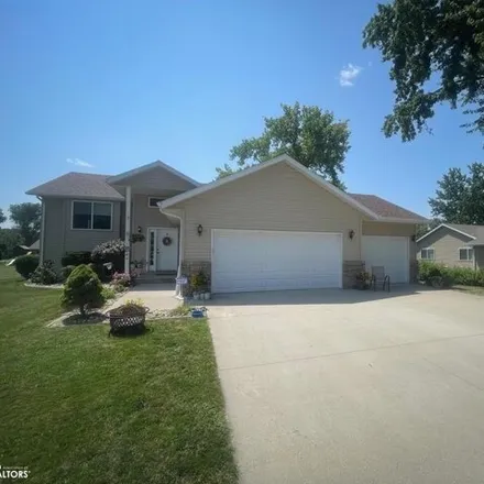 Buy this 4 bed house on 504 7th Ave S in Humboldt, Iowa