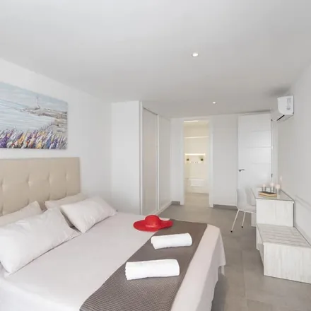 Image 1 - Playa Blanca, Avenida marítima, 35580 Yaiza, Spain - Duplex for rent