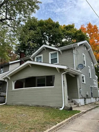 Buy this 3 bed house on 687 Noble Avenue in Akron, OH 44320