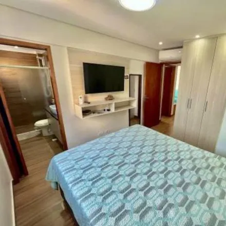Buy this 2 bed apartment on Rua Amaro Bezerra Cavalcanti 681 in Vila Guilhermina, São Paulo - SP