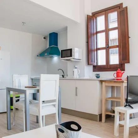Image 7 - Carrer de Millars, 13, 46011 Valencia, Spain - Apartment for rent