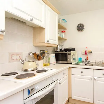 Image 3 - Barbican Mews, York, YO10 5BZ, United Kingdom - Apartment for rent