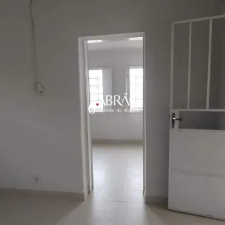 Rent this studio apartment on Rua 15 de Novembro in Centro, Barbacena - MG