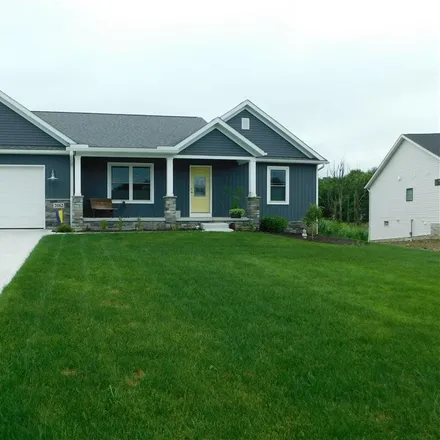 Buy this 4 bed house on 2023 Summerchase Road Northeast in Stark County, OH 44721