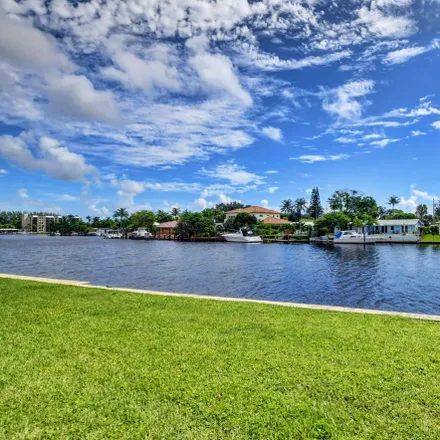 Buy this 2 bed condo on 97 Royal Palm Way in Boca Raton, FL 33432