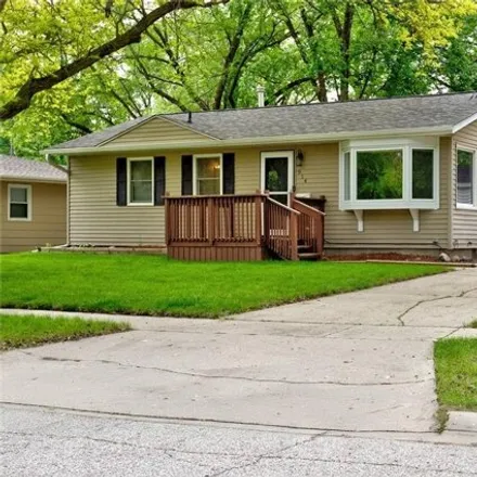 Buy this 4 bed house on 910 Yuma Avenue in Ontario, Ames