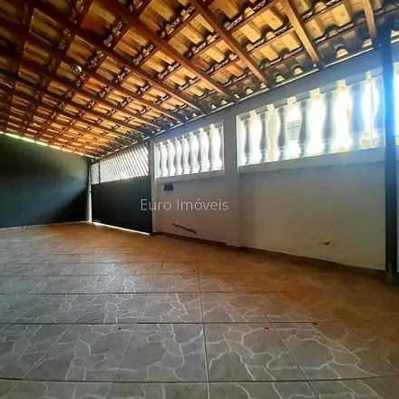 Buy this 3 bed house on Rua Seringueiras in Francisco Bernardino, Juiz de Fora - MG