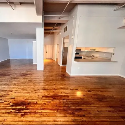 Rent this studio apartment on Goodman Brothers and Hinlein Co. Building in Carlton Street, Philadelphia