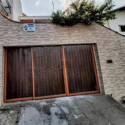 Buy this 3 bed house on Rua Vereador Rubens de Paiva in Região Urbana Homogênea VIII, Poços de Caldas - MG