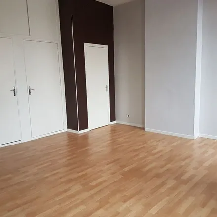 Image 2 - 1 Rue Burianne, 59300 Valenciennes, France - Apartment for rent