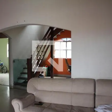 Buy this 3 bed house on Rua Mimo do Céu in Barreiro, Belo Horizonte - MG