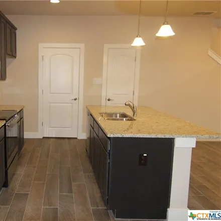 Image 8 - 913 Crystal Brook Cove, New Braunfels, TX 78130, USA - Townhouse for rent