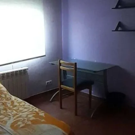 Image 3 - Calle de Gallur, 28047 Madrid, Spain - Apartment for rent