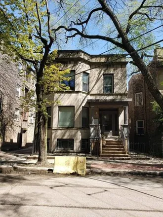 Rent this studio house on 1016 West Dakin Street in Chicago, IL 60613