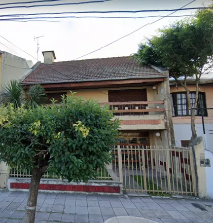 Buy this 3 bed house on Ingeniero Emilio Mitre 85 in Villa Don Bosco, B1752 CXU Ramos Mejía