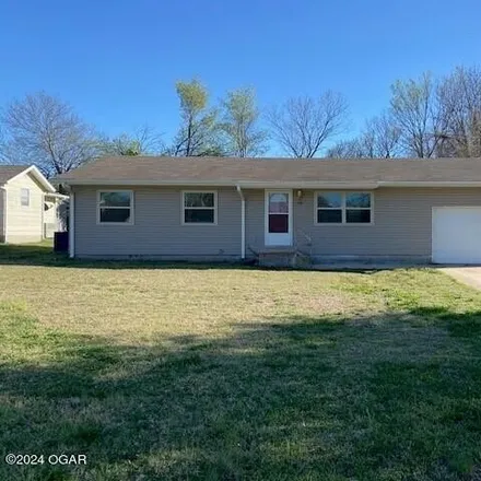 Image 2 - 566 East 2nd Street, Carl Junction, MO 64834, USA - House for rent