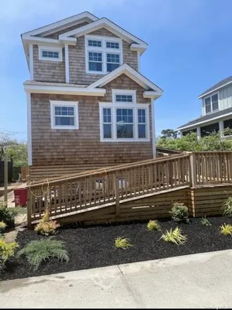 Image 1 - 342 Dehnhoff Walk, Village of Ocean Beach, Islip, NY 11770, USA - House for rent