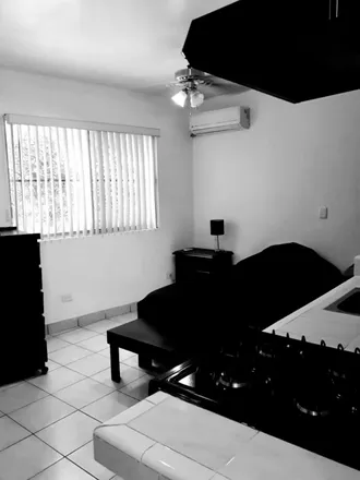 Rent this studio apartment on Avenida Junco de la Vega 115 in Contry Tesoro, 64859 Monterrey