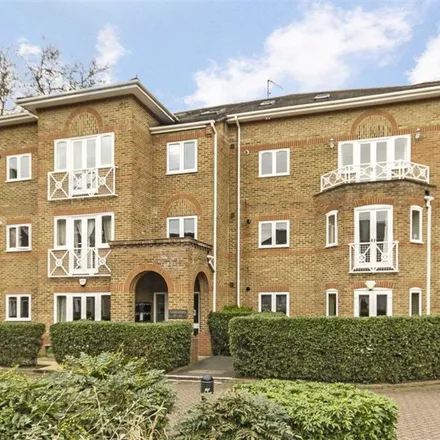 Rent this 2 bed apartment on Trematon Place in London, TW11 9RH