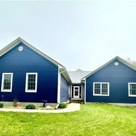 Buy this 5 bed house on 1132 Husky Drive in Winterset, IA 50273