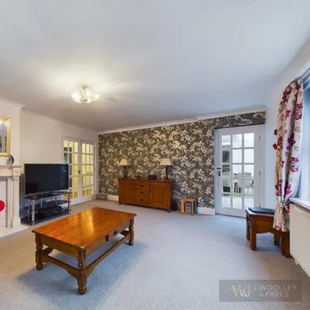Image 6 - Walnut Grove, Nafferton, YO25 4YX, United Kingdom - House for sale