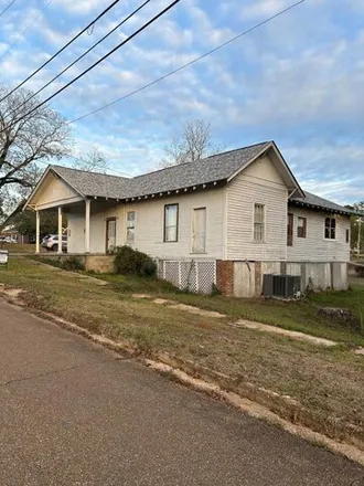Image 3 - 1006 Hotel Street, Wesson, Copiah County, MS 39191, USA - House for sale