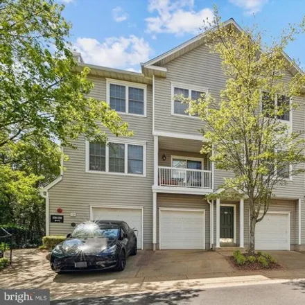 Buy this 2 bed condo on 4509 Superior Square in Chantilly, VA 22033