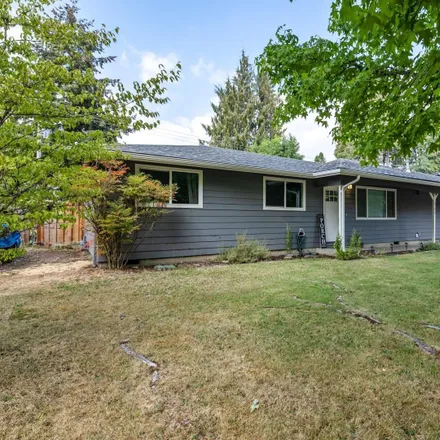 Buy this 4 bed house on 723 29th Avenue Southeast in Albany, OR 97322