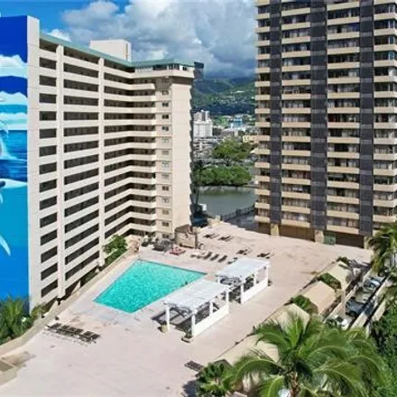 Image 3 - 444 Niu Street, Honolulu, HI 96815, USA - Condo for sale