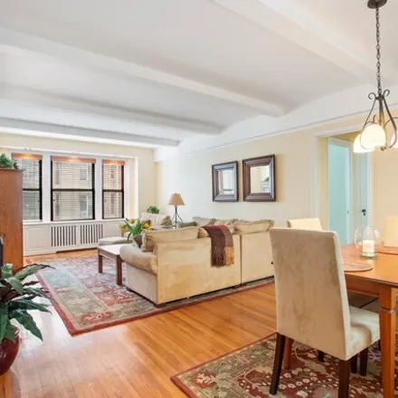 Buy this studio apartment on 339 East 58th Street in New York, NY 10022