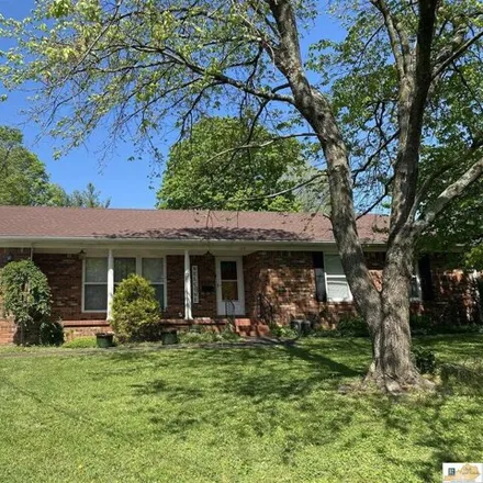 Buy this 3 bed house on 151 Leech Avenue in Glasgow, KY 42141