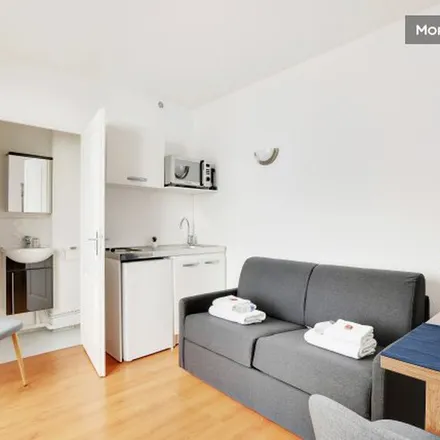 Image 4 - 62 Rue Olivier de Serres, 75015 Paris, France - Apartment for rent