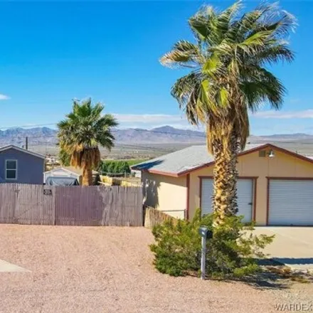 Buy this studio apartment on 2349 West Riverview Circle in Bullhead City, AZ 86442