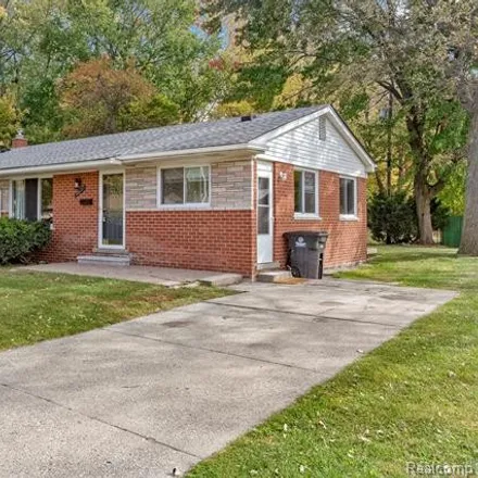 Buy this 3 bed house on 32601 Parkwood Street in Westland, MI 48186